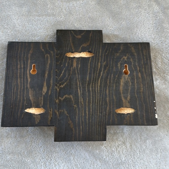 Key Hanger - Picture 2 of 2